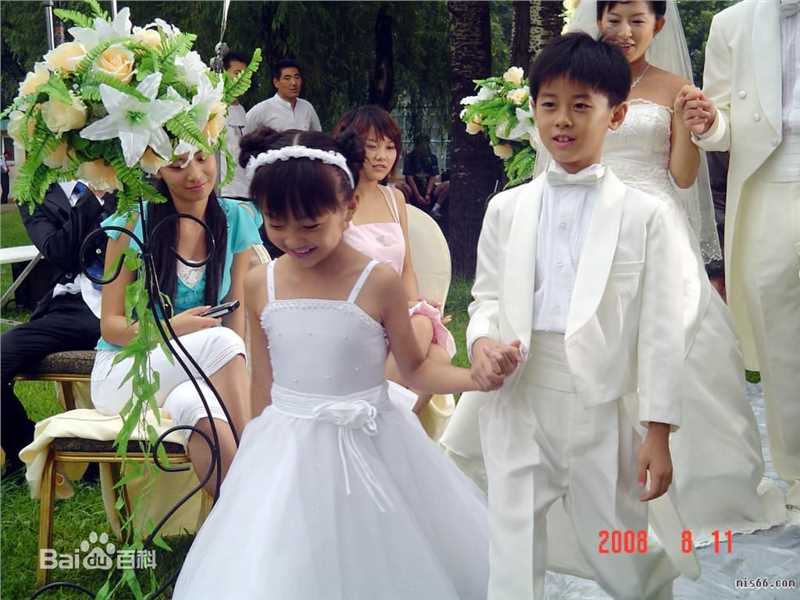 林妙可(Miaoke Lin)广告代言照性感图片图集