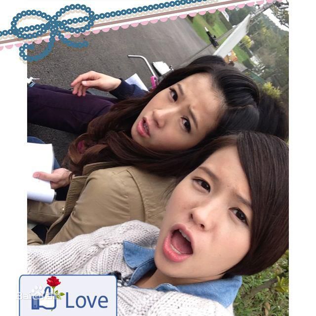 黄姵嘉姵嘉生活照图册