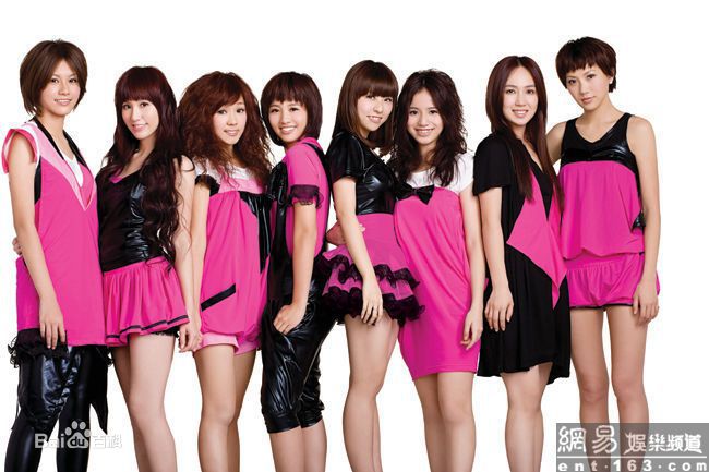 黄瀞怡(Albee Huang)最全小薰音乐作品专辑封面和相册