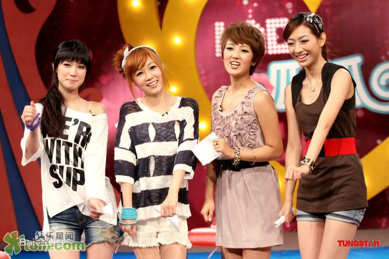 最全黄瀞怡(Albee Huang)在小薰节目主持《美眉向前行》《旅行应援团》中的相册