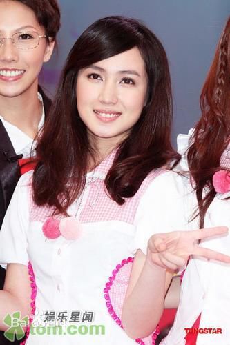 黄瀞怡(Albee Huang)小薰录制综艺节目图片生活照相册