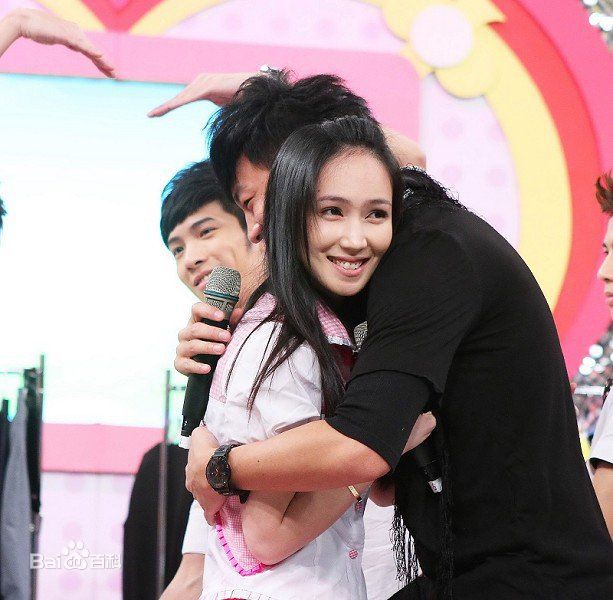 黄瀞怡(Albee Huang)小薰录制综艺节目图片生活照相册