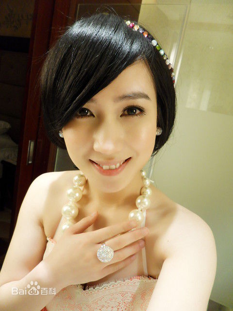 高清黄瀞怡(Albee Huang)精彩图册