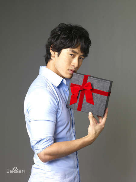 最全路斯明(Johnny Lu)素颜照