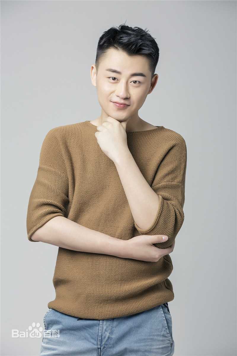 张承(Rizo)最新照壁纸