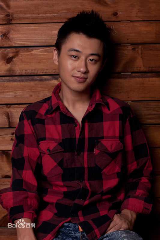 张承(Rizo)最新照壁纸