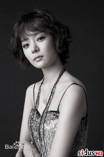 蔡琳()前后照片