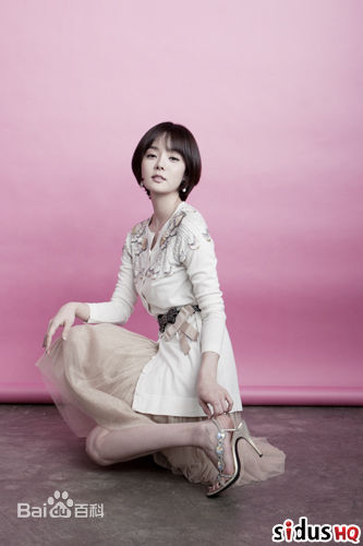 蔡琳()前后照片