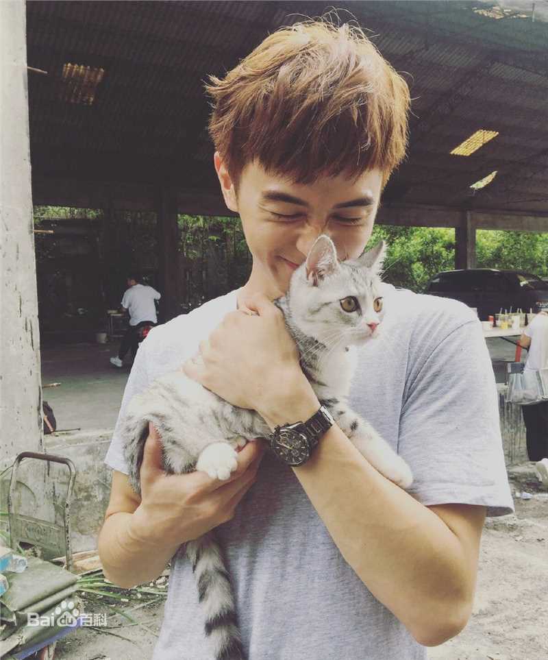 张轩睿(Derek Chang)生活照性感图片图集