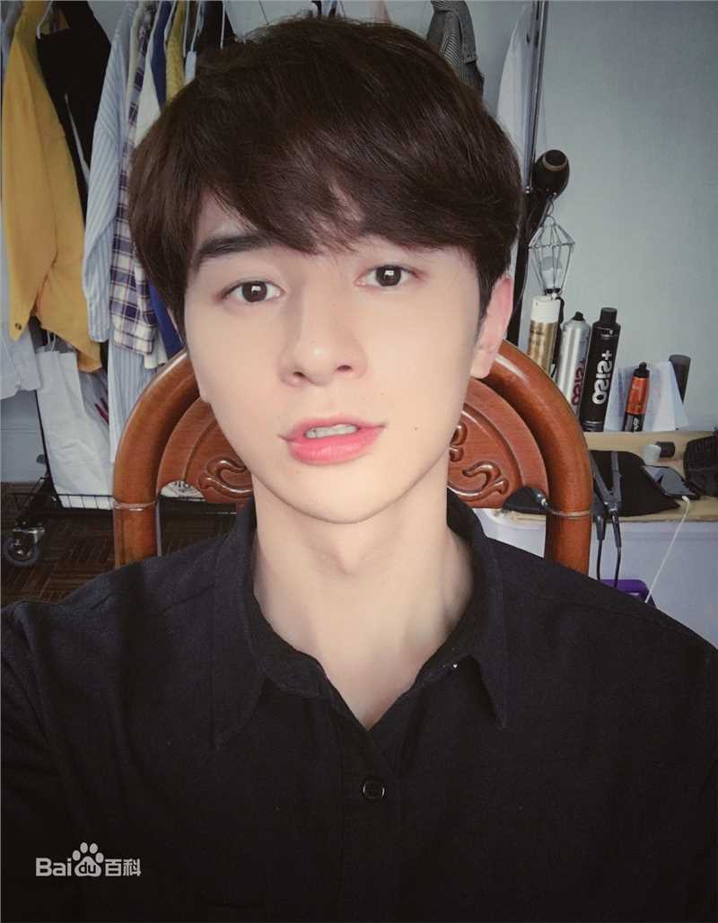 张轩睿(Derek Chang)生活照性感图片图集