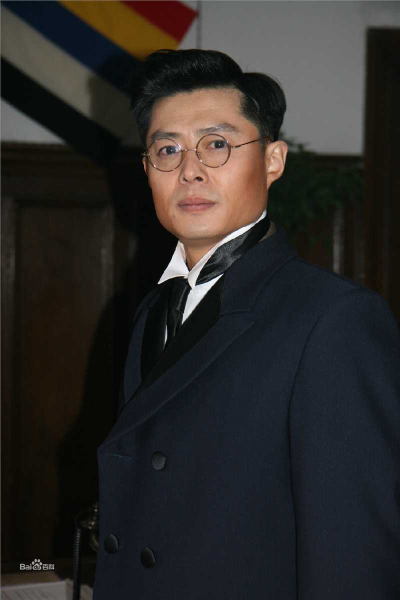 许铂岑相关图片生活照