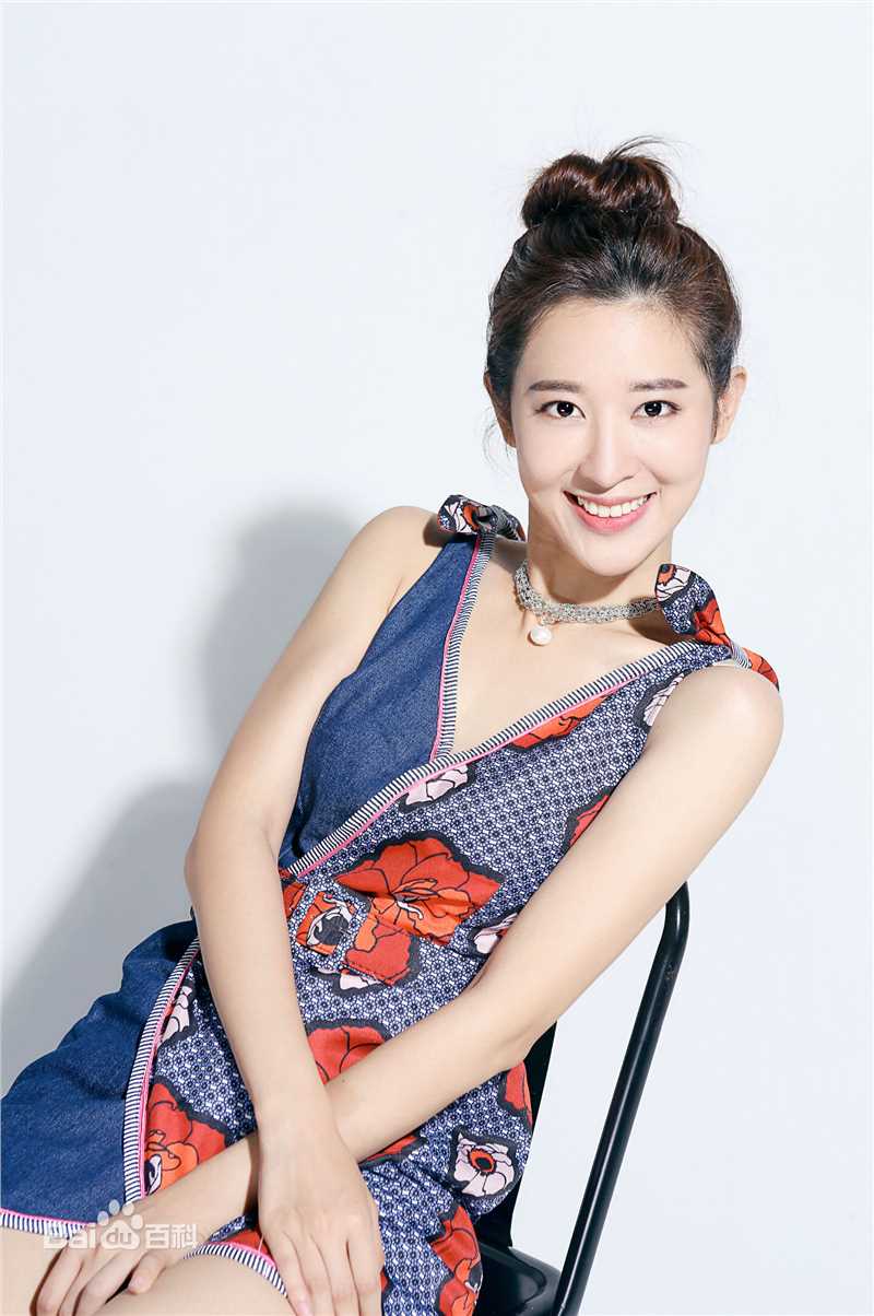 韩雨洁(Gennie Han)个人图片图册