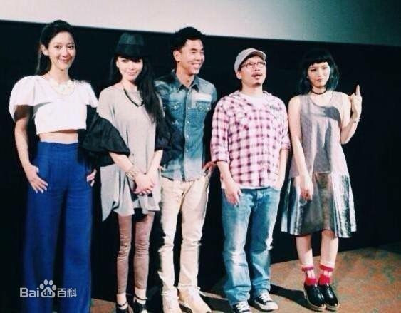 韩雨洁(Gennie Han)《听见下雨的声音》最优质剧照