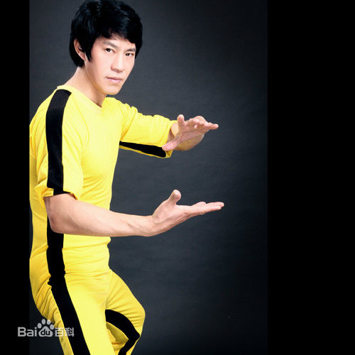 最优质石天龙生活照