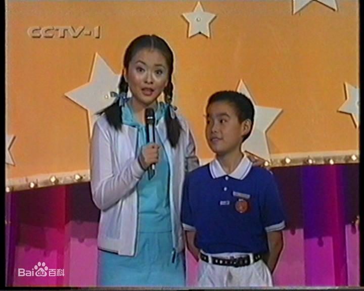 最新周洲(Zhou Zhou)性感图片