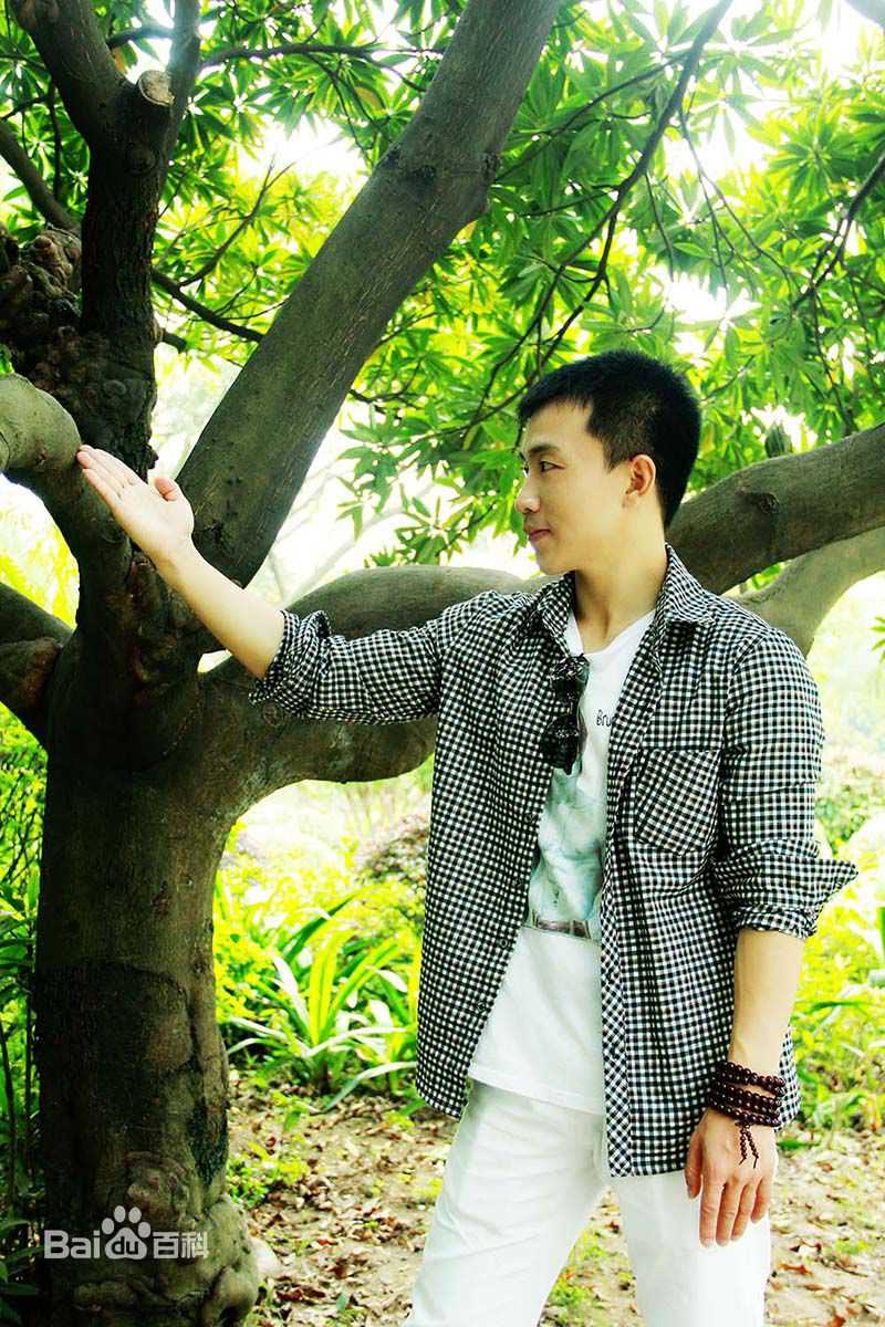 黄海刚(chinadragon)生活照性感图片图集