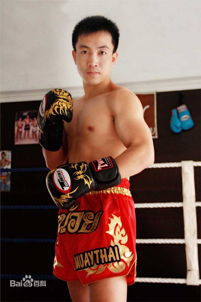 黄海刚(chinadragon)动作照图片图集