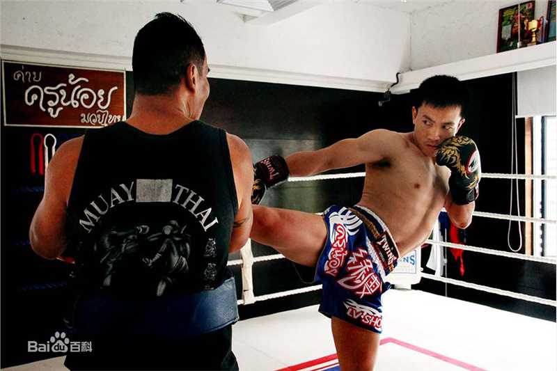 黄海刚(chinadragon)动作照图片图集