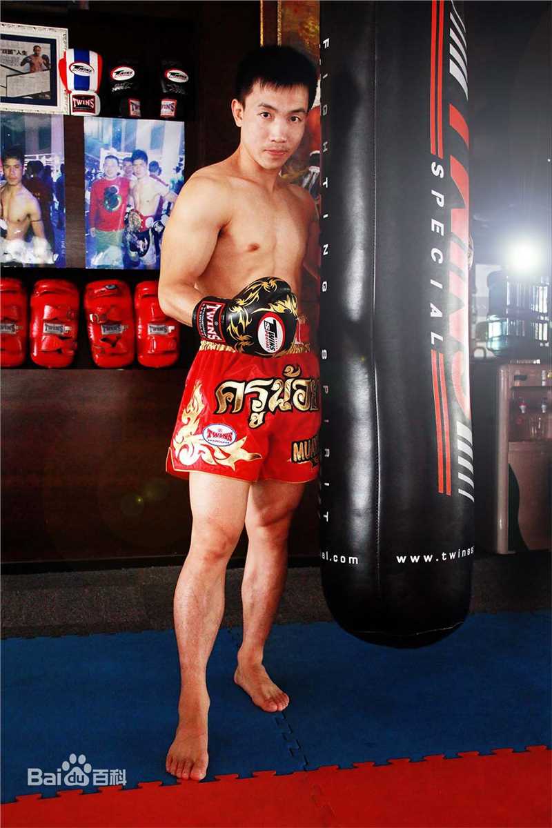 黄海刚(chinadragon)动作照图片图集