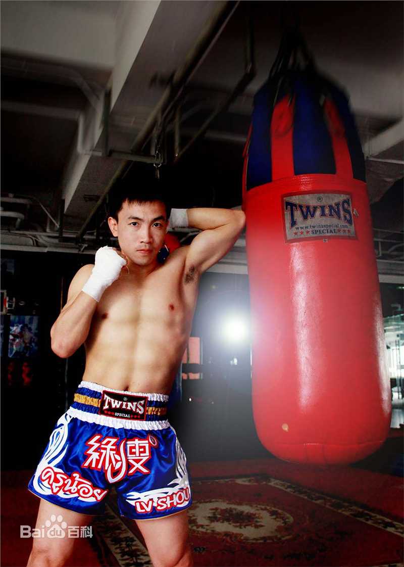 黄海刚(chinadragon)动作照图片图集