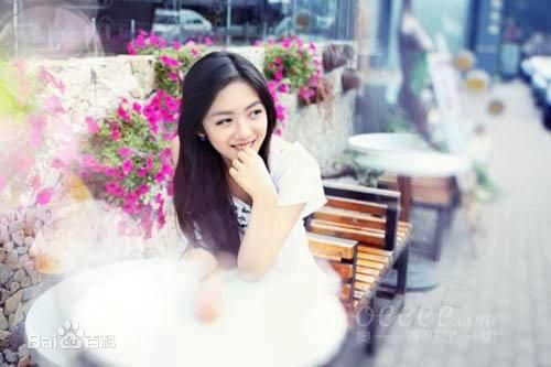 最新蔡文静壁纸