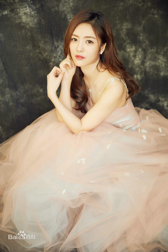 蔡文静腾讯星光大赏前后照片