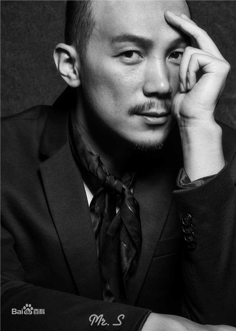 孙一明(Yeeming Sun)人物照图片图集