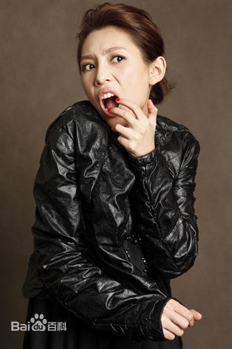 王梓诺(Dee)高清《财富圈》杂志图册