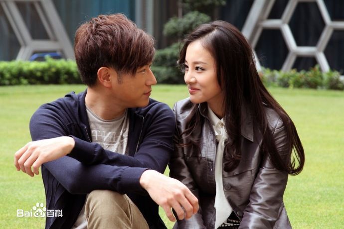 高清章龄之(Zhang Lingzhi)在《舞者》中的图集