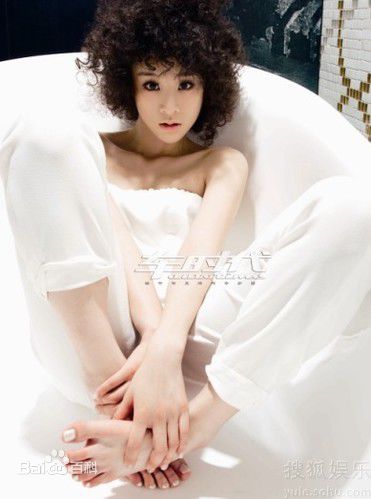 最新章龄之(Zhang Lingzhi)精彩图册