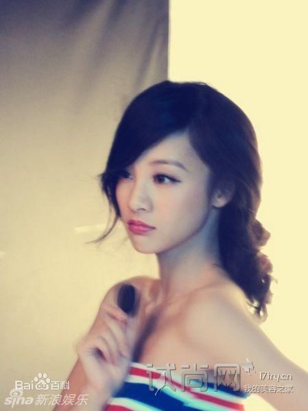 最优质章龄之(Zhang Lingzhi)精彩图册