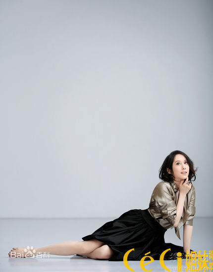 最新章龄之(Zhang Lingzhi)精彩图册