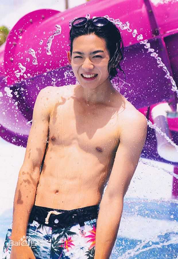 最新龙星凉(Ryusei Ryo)性感图片