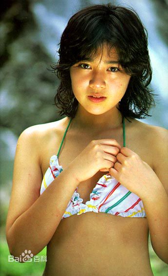 菊池桃子早期图集生活照相册