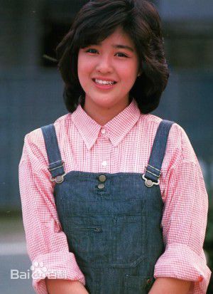 菊池桃子早期图集生活照相册