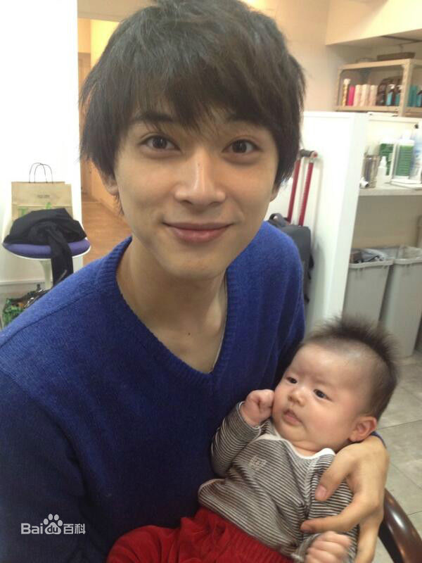 吉沢亮(よしざわ りょう、Yoshizawa Ryo)前后照片