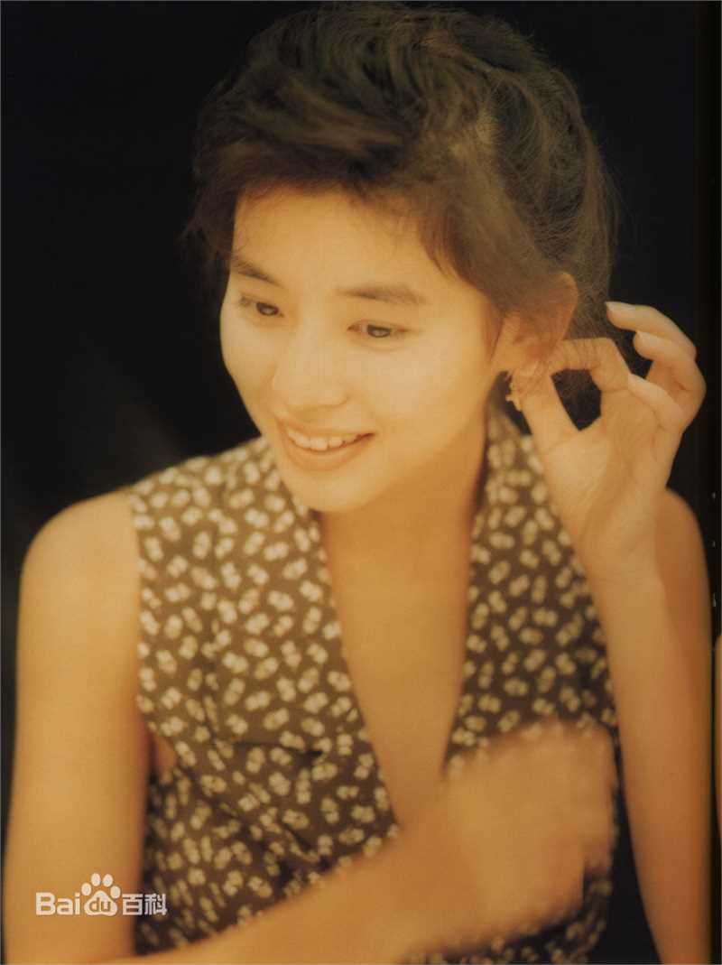 石田百合子(石田ゆり子、Yuriko Ishida)前后照片