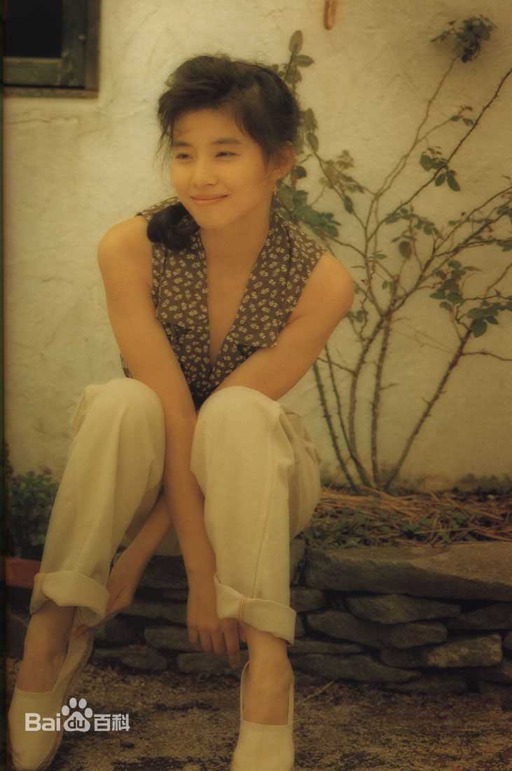 石田百合子(石田ゆり子、Yuriko Ishida)前后照片