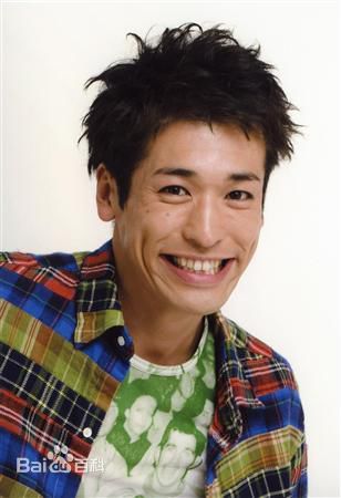 佐藤隆太(RYUTA SATO)佐藤 隆太  图册前后照片