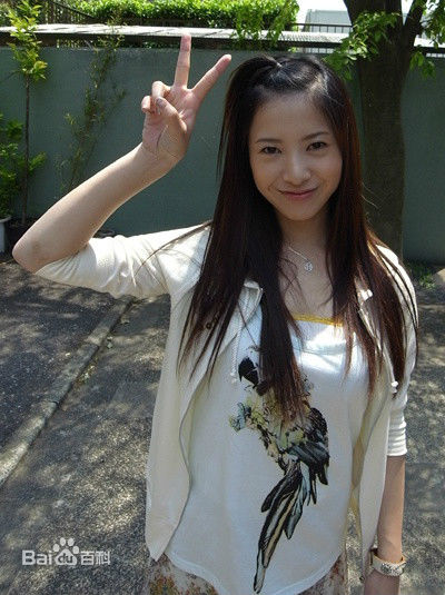 吉高由里子(日文平假名：よしたか ゆりこ)图片图片图集