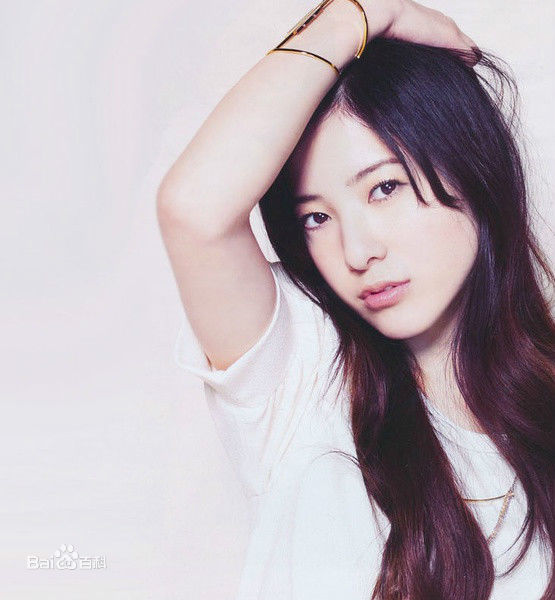 吉高由里子(日文平假名：よしたか ゆりこ)图片图片图集