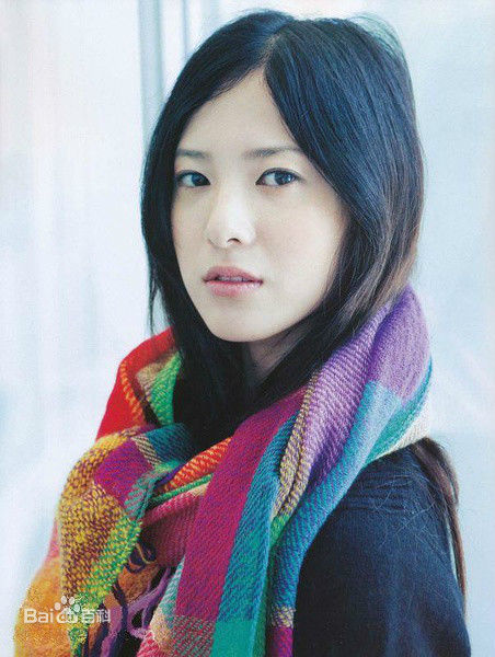 吉高由里子(日文平假名：よしたか ゆりこ)图片图片图集