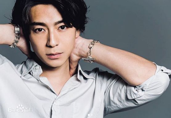 三浦翔平(みうらしょうへい)概述图册性感图片图集