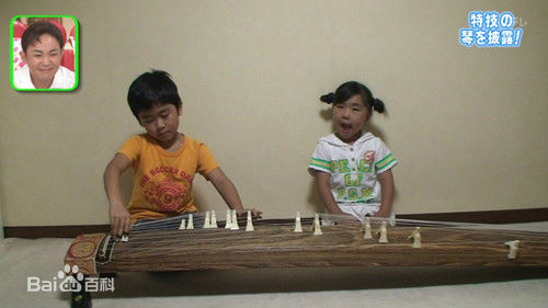 铃木福(すずき ふく(Fuku Suzuki))小福弹古琴^_^性感图片图集