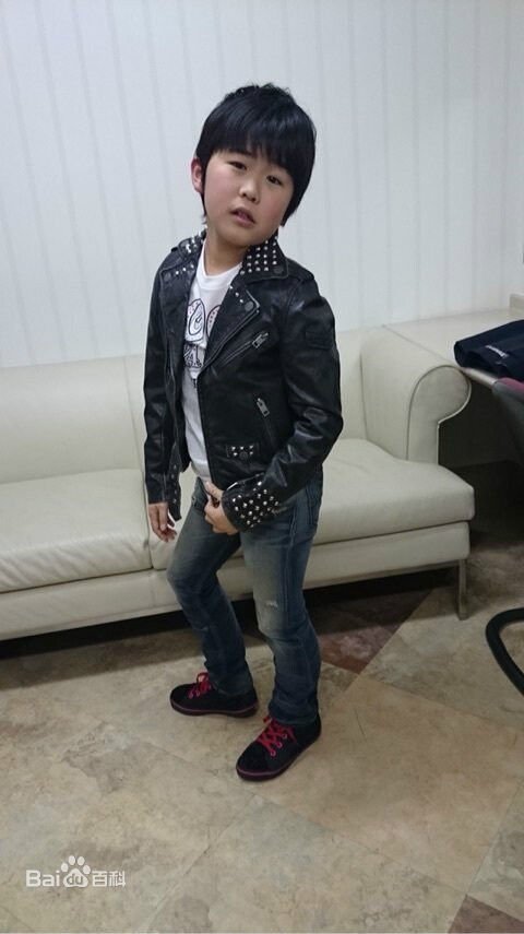 铃木福(すずき ふく(Fuku Suzuki))节目、其他活动性感图片图集