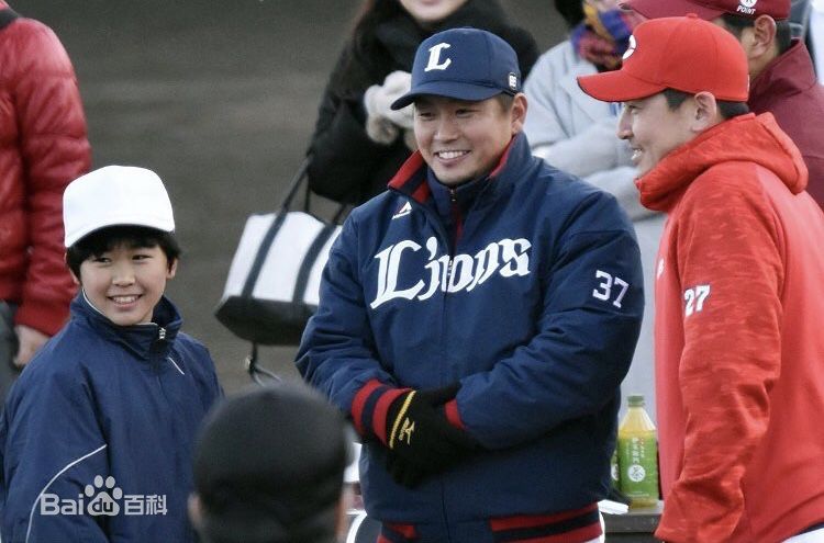 铃木福(すずき ふく(Fuku Suzuki))小福打棒球壁纸壁纸