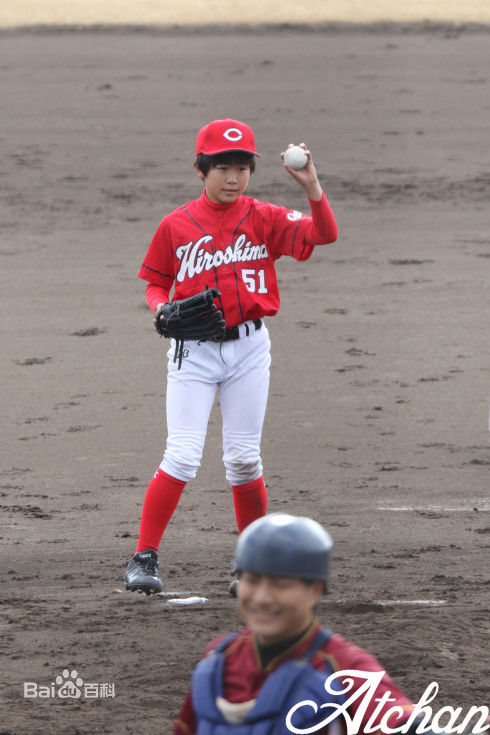 铃木福(すずき ふく(Fuku Suzuki))小福打棒球壁纸壁纸