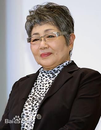 最新泉品子(泉ピン子)性感图片