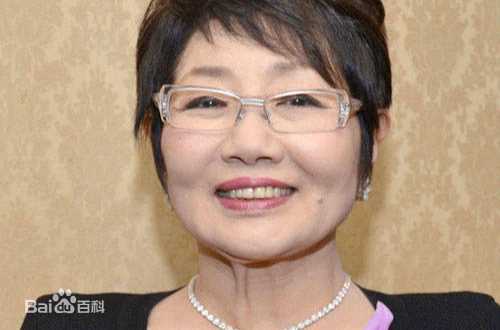 最新泉品子(泉ピン子)性感图片