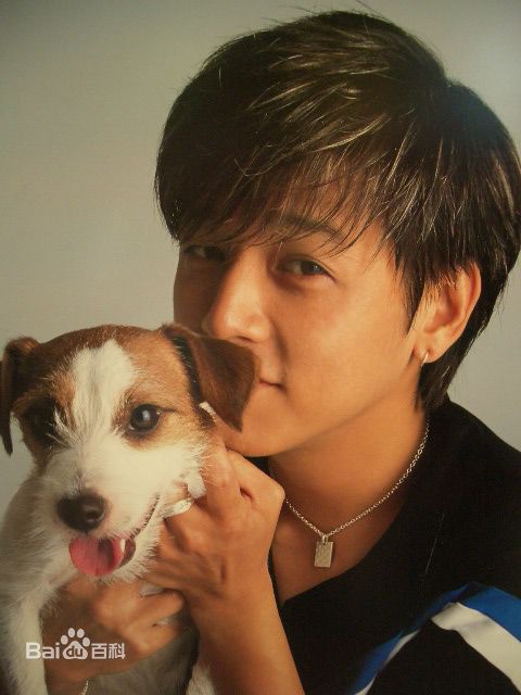 柳时元()生活照壁纸壁纸